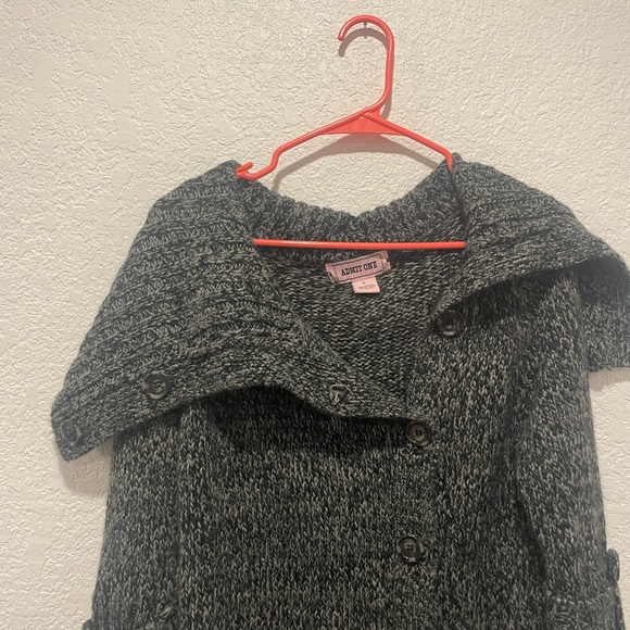 Admit One black and green Button Front Flap Collar Sweater size large - Picture 3 of 9